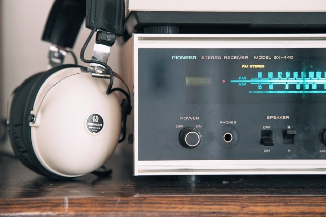 Расчет приемника для связной УКВ радиостанции (курсовая)