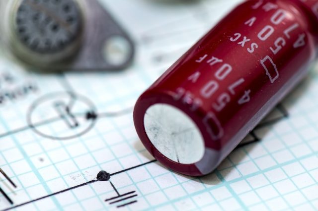 Расчет полевого транзистора (курсовая)