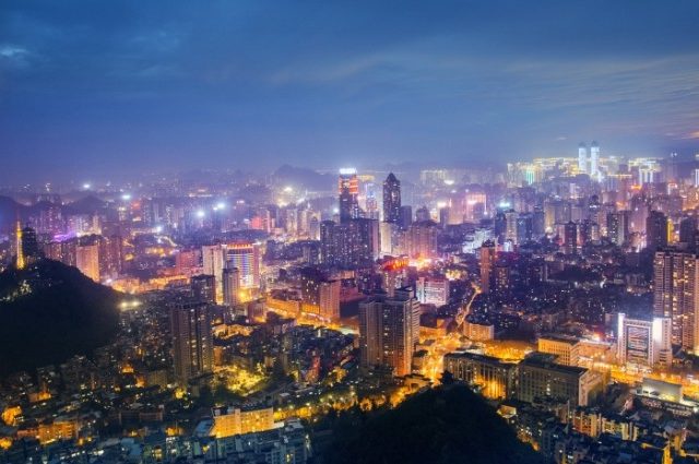 Социально-территориальные общности. Социология города и деревни (реферат)