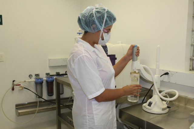 Испытание ЭС на воздействие ультранизких давлений, криогенных температур. Специальные виды космических испытаний (реферат)