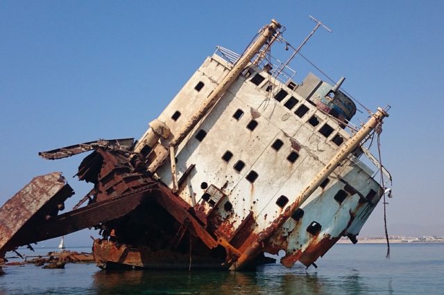 Аварии и катастрофы кораблей (реферат)