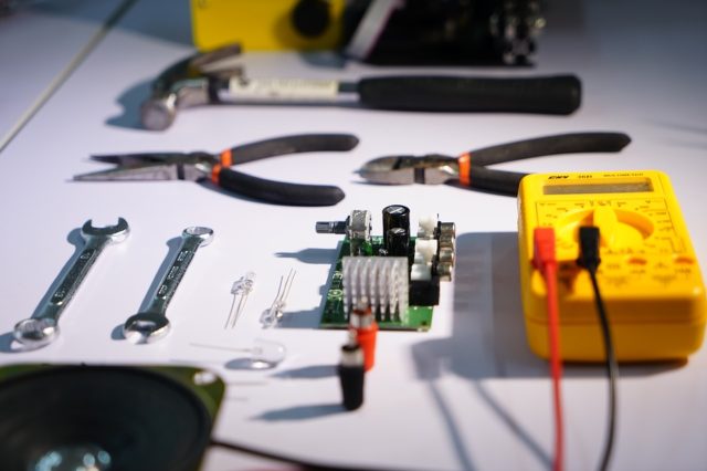 Возможности радиолокационного тренажера NMS-90 и его использование для решения задач расхождения судов в условиях ограниченной видимости (дипломная)