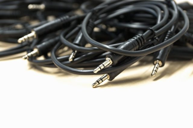 Ультразвуковые колебательные системы технологического оборудования. Классификация колебательных систем (реферат)