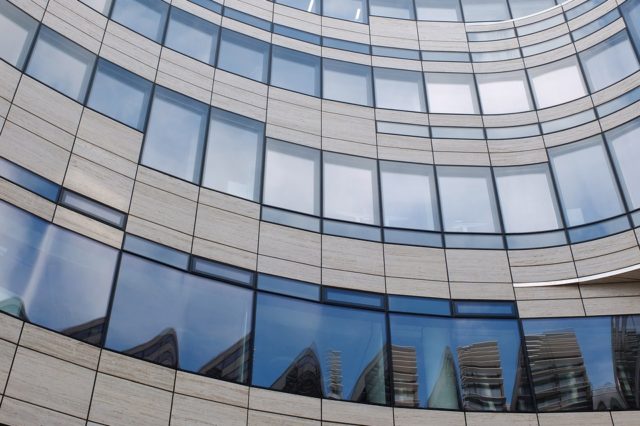 Балка на двох опорах під дією рівномірно розподіленого навантаження (реферат)