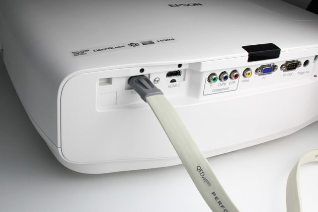 Анализ систем домашнего кинотеатра (реферат)