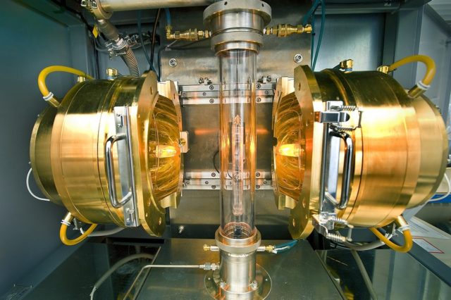 Моменти інерції деяких найпростіших перерізів. Поняття про радіус і еліпс інерції (реферат)