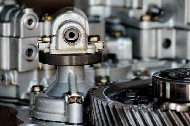 Осесиметричне крутіння оболонок. Несиметрично навантажені оболонки обертання (реферат)