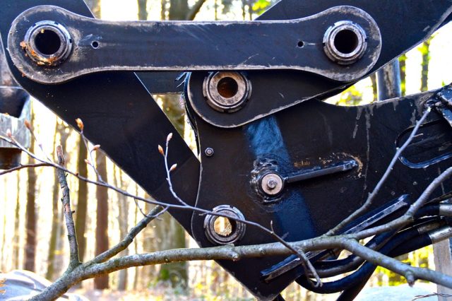 Несиметричний згин круглих пластин (реферат)