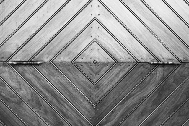 Побудова остаточних епюр внутрішніх силових факторів. Перевірка епюри моментів. Визначення переміщень у статично невизначених системах (реферат)