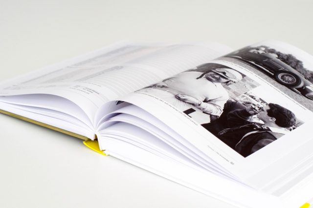 Приклад визначення напруги й прогину пластини з лінійно змінюваною товщиною (реферат)