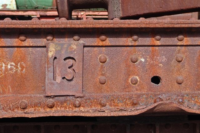 Про раціональну форму перерізу. Повний розрахунок балок на міцність (реферат)