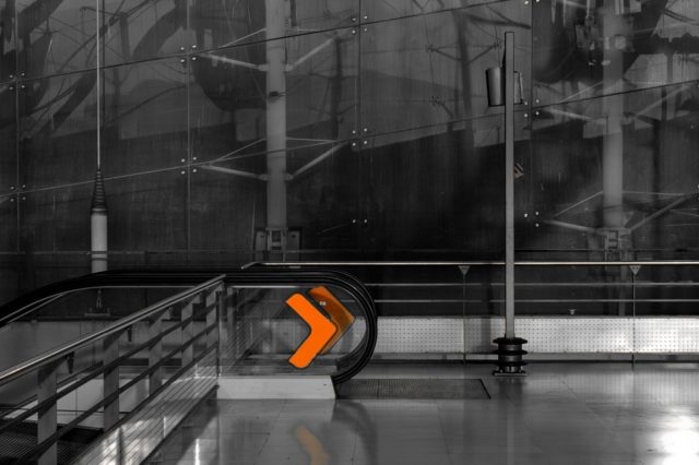 Внутрішні сили пружності і внутрішні силові фактори. Метод перерізів. Види опору. Схематизація опорних пристроїв у балках. Побудова епюр поздовжніх си