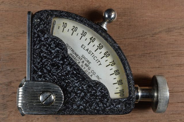 Вплив довільно заданих сил непружного опору (реферат)