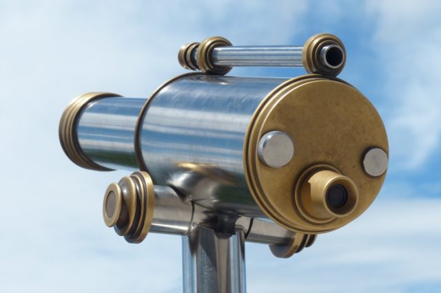 Измерение фокусных, вершинных фокусных и рабочих расстояний оптических систем (реферат)