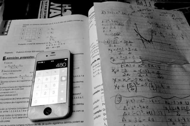 Математическое моделирование высокочастотных радиоцепей на основе направленный графов (статья)