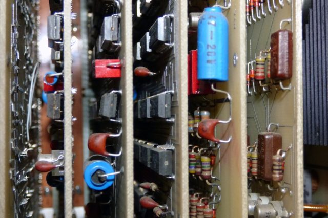 Приборы полупроводниковые (реферат)