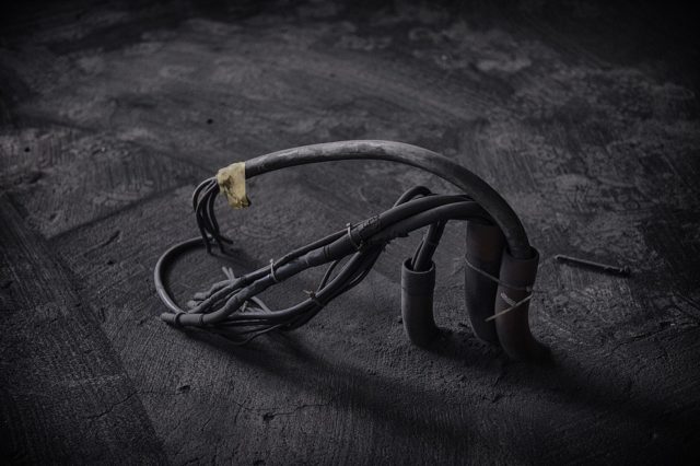 Монтаж кабельных линий в земле (реферат)