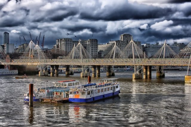 England under foreign kings (перевод)