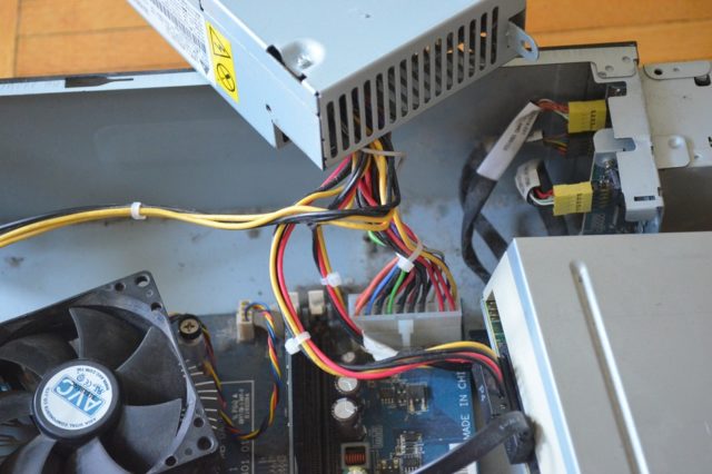 Микроконтроллер системы управления