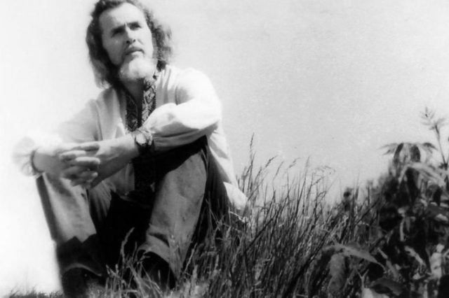 Огнекрилість творчості  письменника-фантаста Олеся Бердника (реферат)